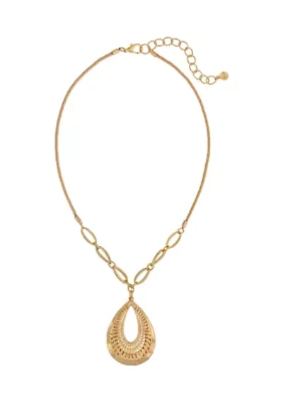 Short Open Textured Teardrop Pendant Necklace