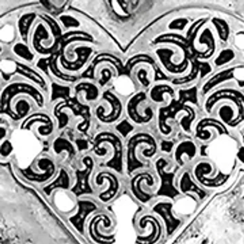 Textured Hammered Heart Pendant Necklace