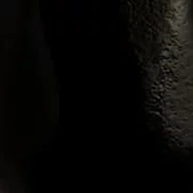 Gold Tone Jet Bead Elongated Drop Earrings