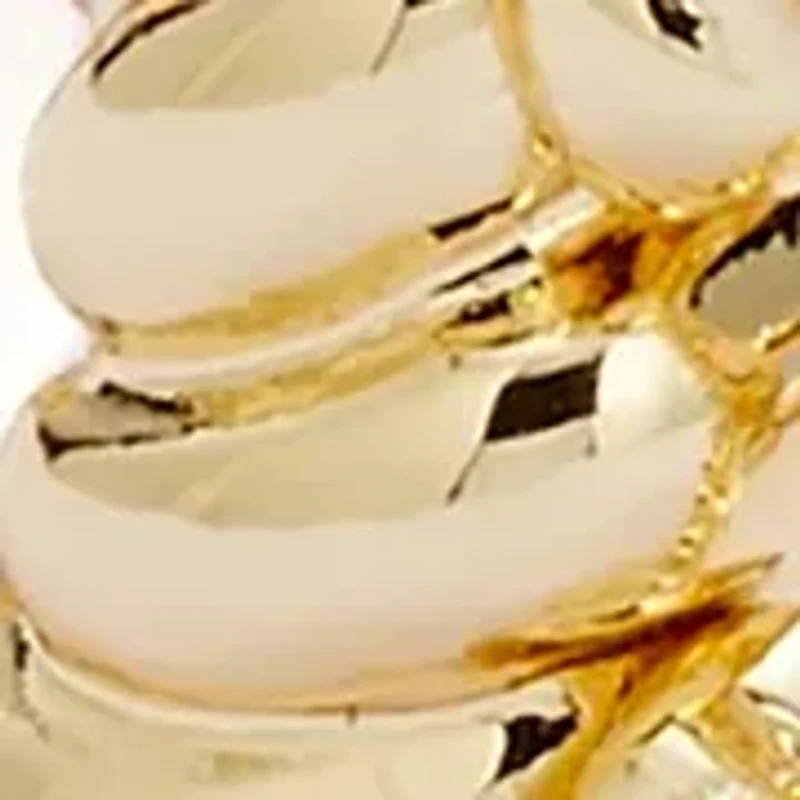 Gold Tone Ribbed Metal Stretch Bracelet