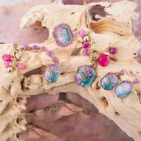 Scenic Flamingo Pink Agate Golden Link Bracelet