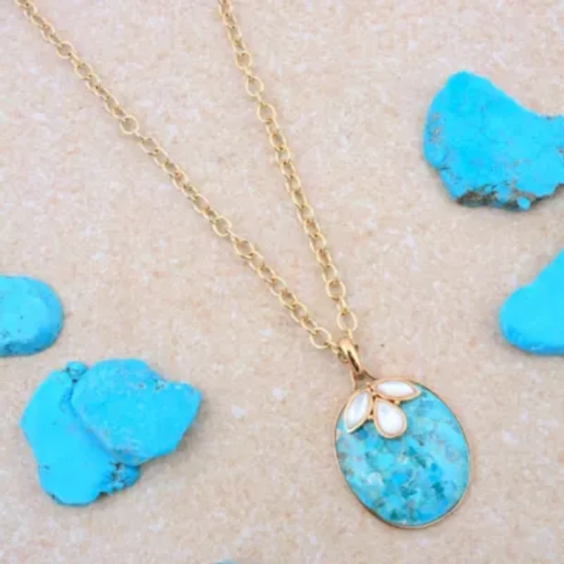 White Mother of Pearl Petal Golden Pendant Necklace