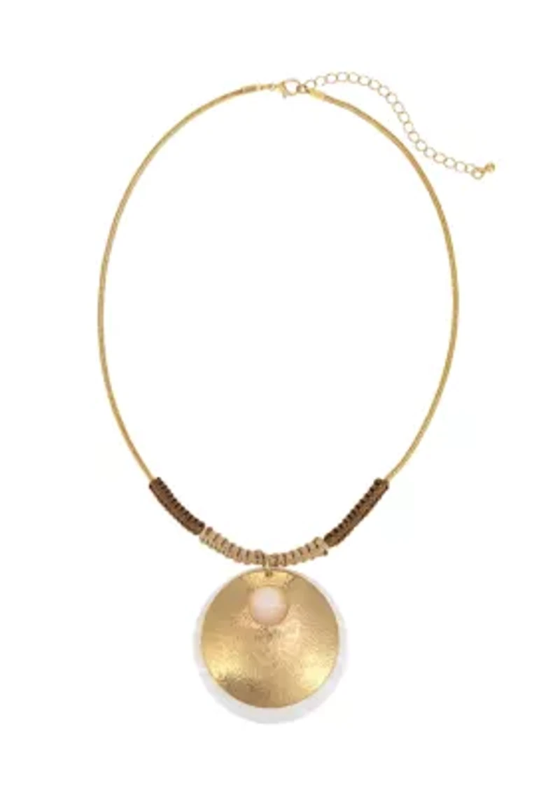 Gold Tone Short Neutral Beaded Open Round Disc Pendant Necklace