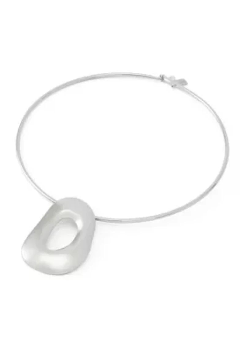 Sculpted Link Pendant Wire Collar Necklace