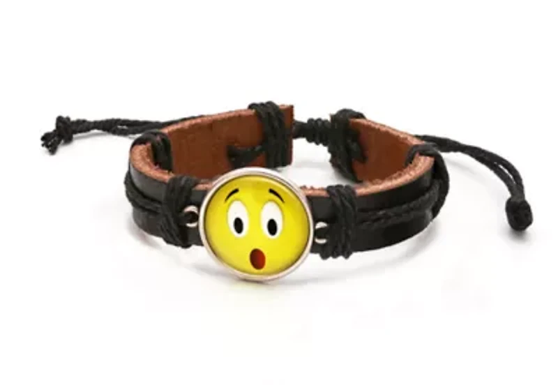 Unisex brown leather drawstring bracelet with alloy yellow heart eyes emoji