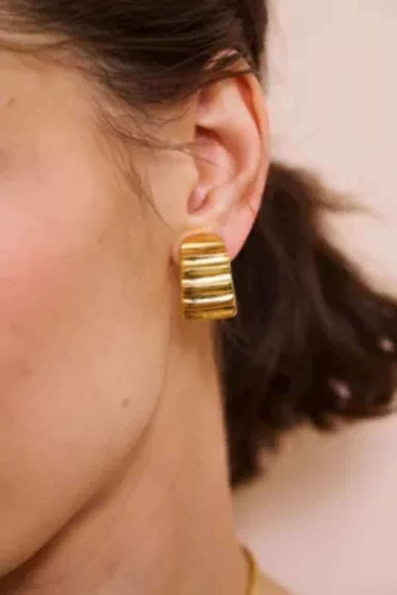 Ribbed Hoop Clip-On Earrings