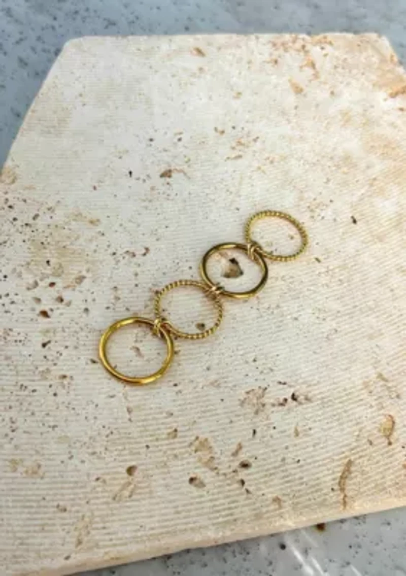 Tarnish Resistant 18k Gold Plated Four Band Connected Ring Set