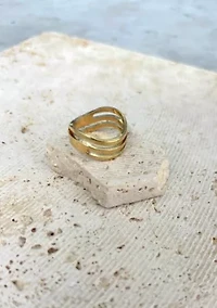 Tarnish Resistant 18k Gold Plated Wave Band