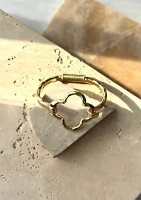 Hammered Clover Open Clover Cuff