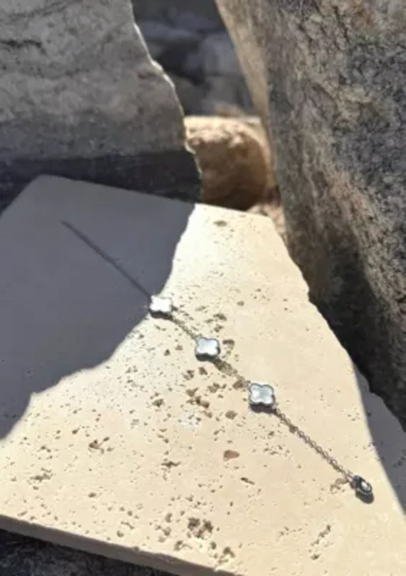 Silver Plated White Mother of Pearl Clover Station Bracelet