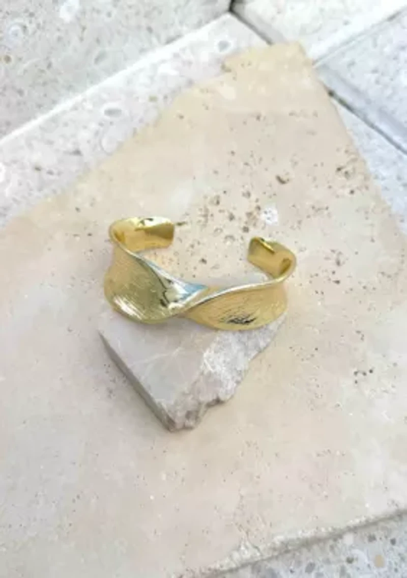 Gold Plated Twist Cuff