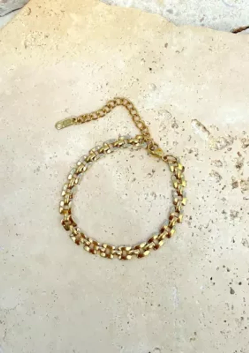 Tarnish Resistant 18k Gold Plated Grid Chain Bracelet