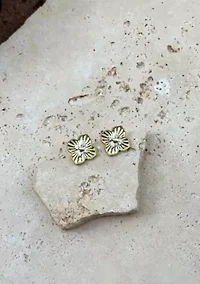 14k Gold Plate CZ Pointed Prismatic Clover Stud Earrings