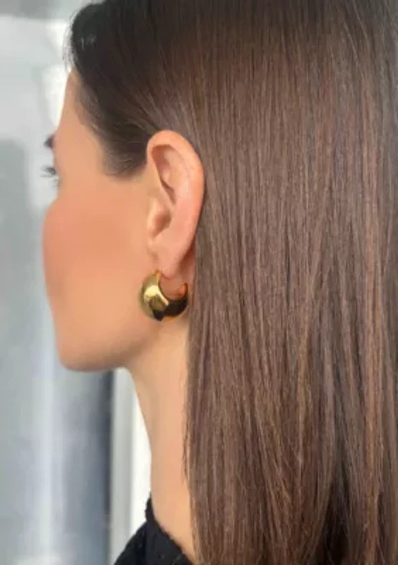 Tarnish Resistant Lightweight 18k Gold Plated Crescent Moon Statement Stud Earrings