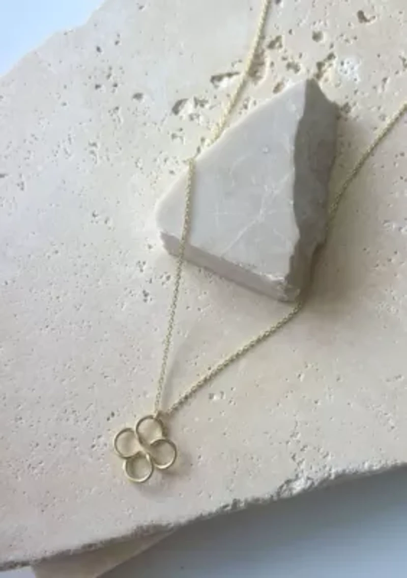 14k Gold Plated Wire Clover Necklace