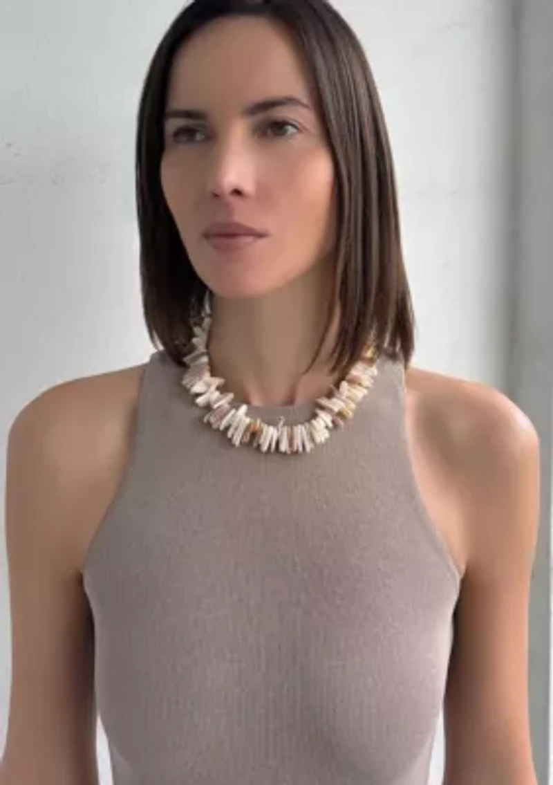 Shell Pieces Adjustable Necklace