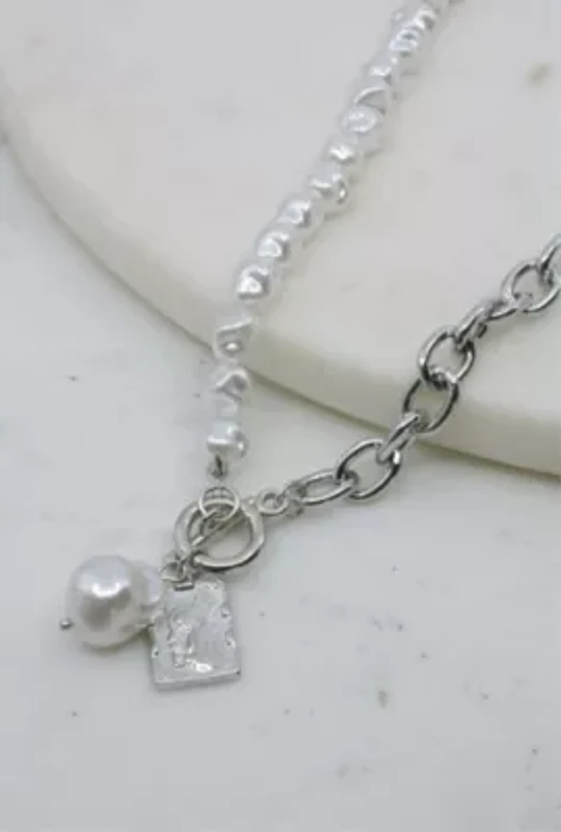 Silver Pearl And Chain Lariat Necklace With Coin Accent