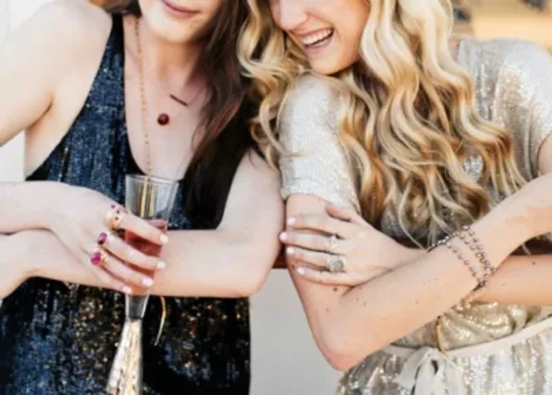 Michelle Bar Necklace In Silver Ruby