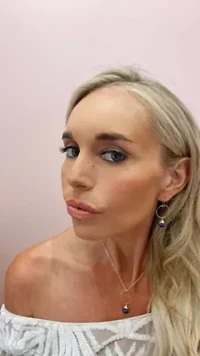 Yuliya Earring In Sapphire