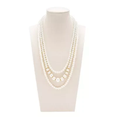 Traditional Three Strand Pearl Necklace In Gold