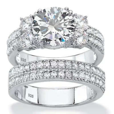 4.18 Cttw 2-Piece Platinum-plated Silver Cubic Zirconia Wedding Ring Set