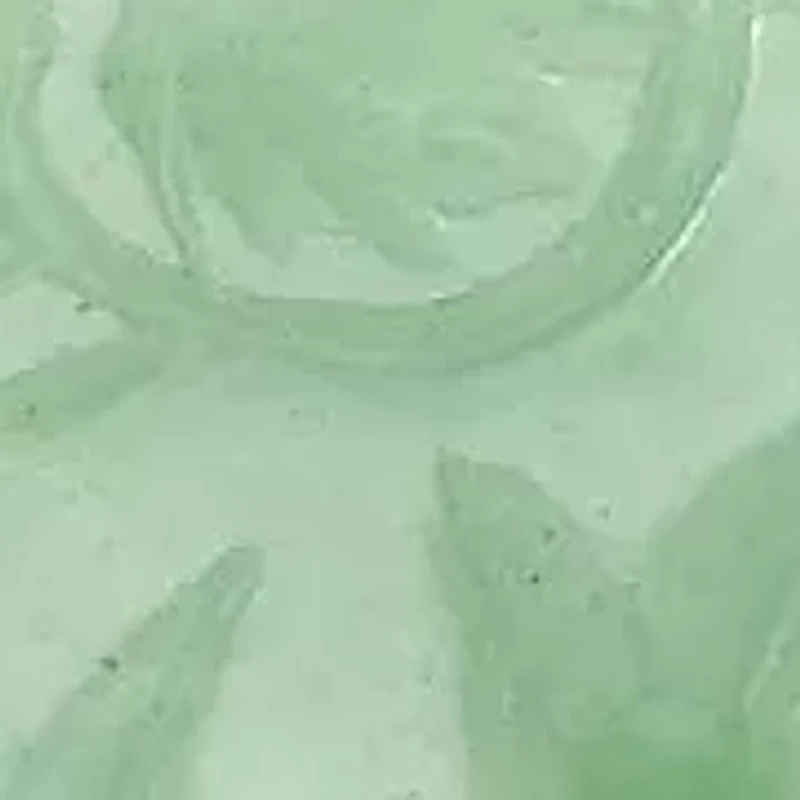 Green Agate Elephant and Simulated Emerald Beaded Stretch Bracelet 8"