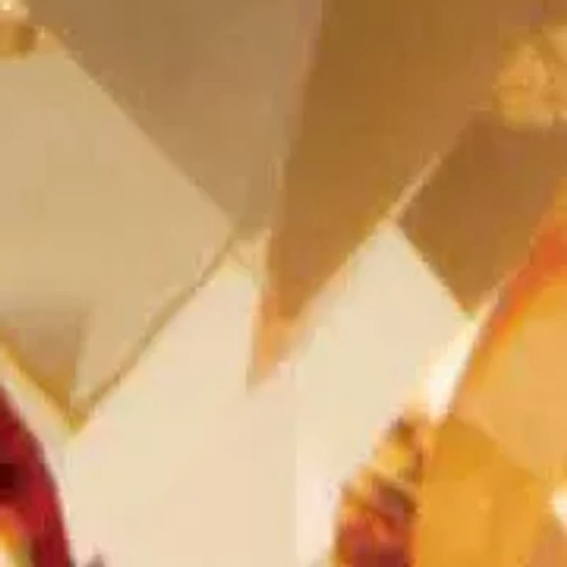 Champagne Faceted Crystal Heart Shaped Pendant Necklace Silvertone 16"-18"