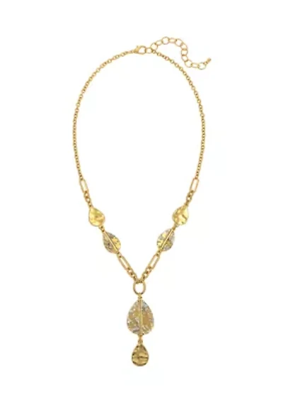 Short Teardrop Pendant Necklace