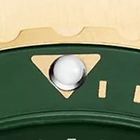 Round Gold Green Bracelet Watch 