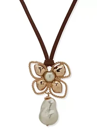 Suede Floral Pearl Pendant Necklace