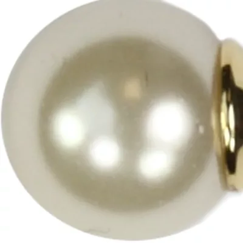 Cream Pearl Stud Earrings