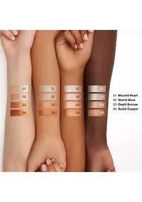 True Highlight™ Weightless Illuminator Highlighter