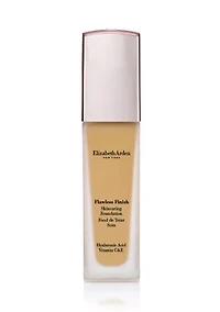 Flawless Finish Skincaring Foundation with Hyaluronic Acid, Vitamin C & E