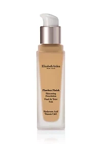 Flawless Finish Skincaring Foundation with Hyaluronic Acid, Vitamin C & E