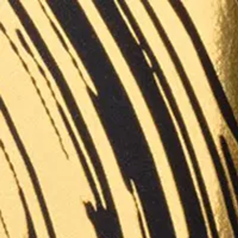 Standing Ovation Volumizing Mascara