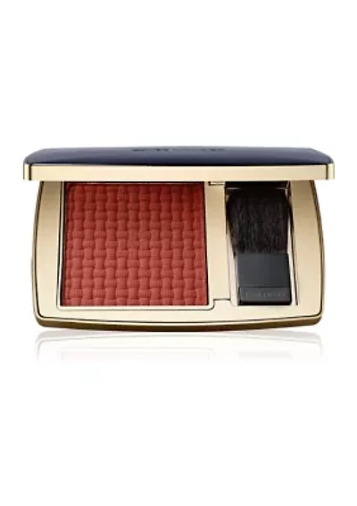 The Sculpting Blush Powder
