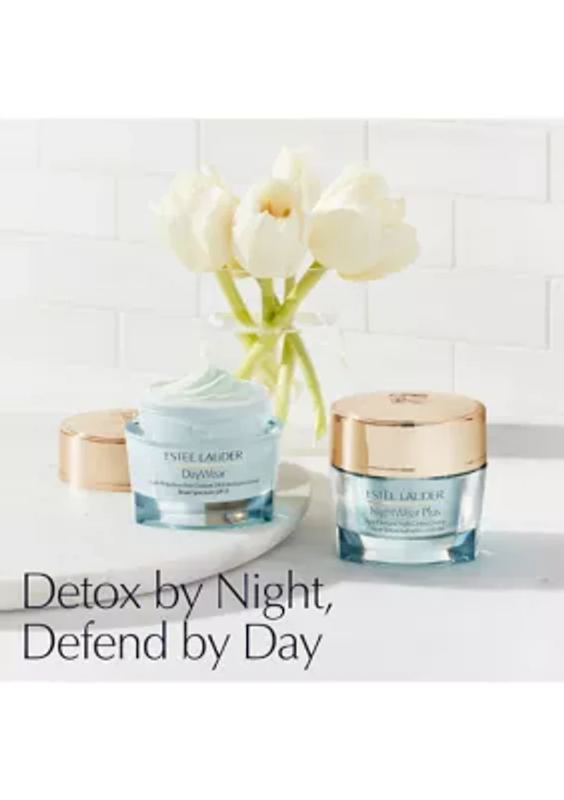 DayWear Multi-Protection Antioxidant 24-Hour Moisture Crème Moisturizer SPF 15 for Dry Skin