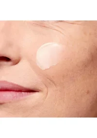 Super Restorative Anti-Aging Day Moisturizer SPF 15