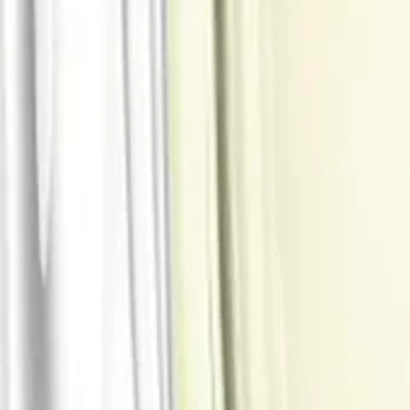 Sandalwood & Spiced Apricot Cologne