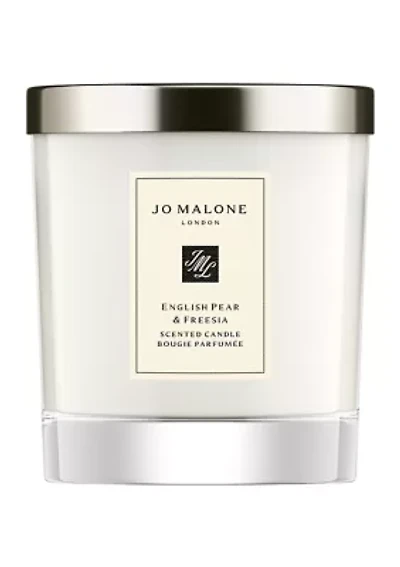 English Pear & Freesia Classic Candle