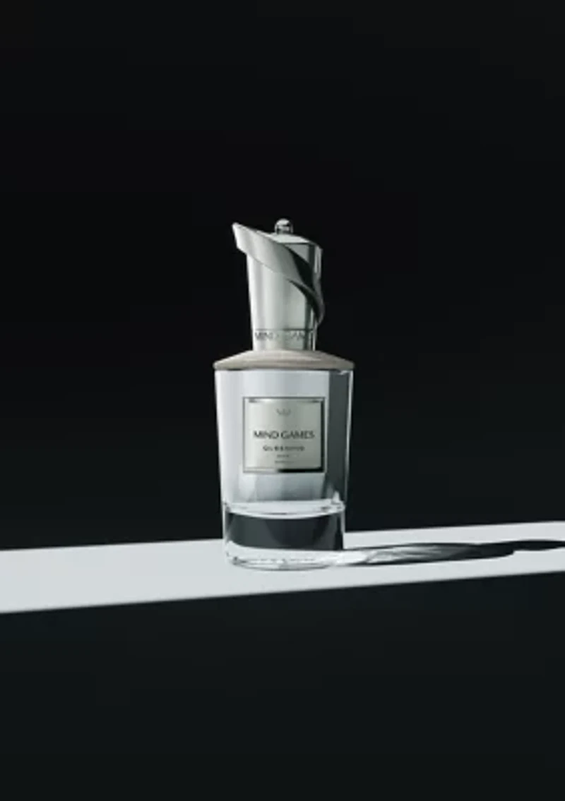 Queening 3.3 oz/ 100 mL Extrait de Parfum