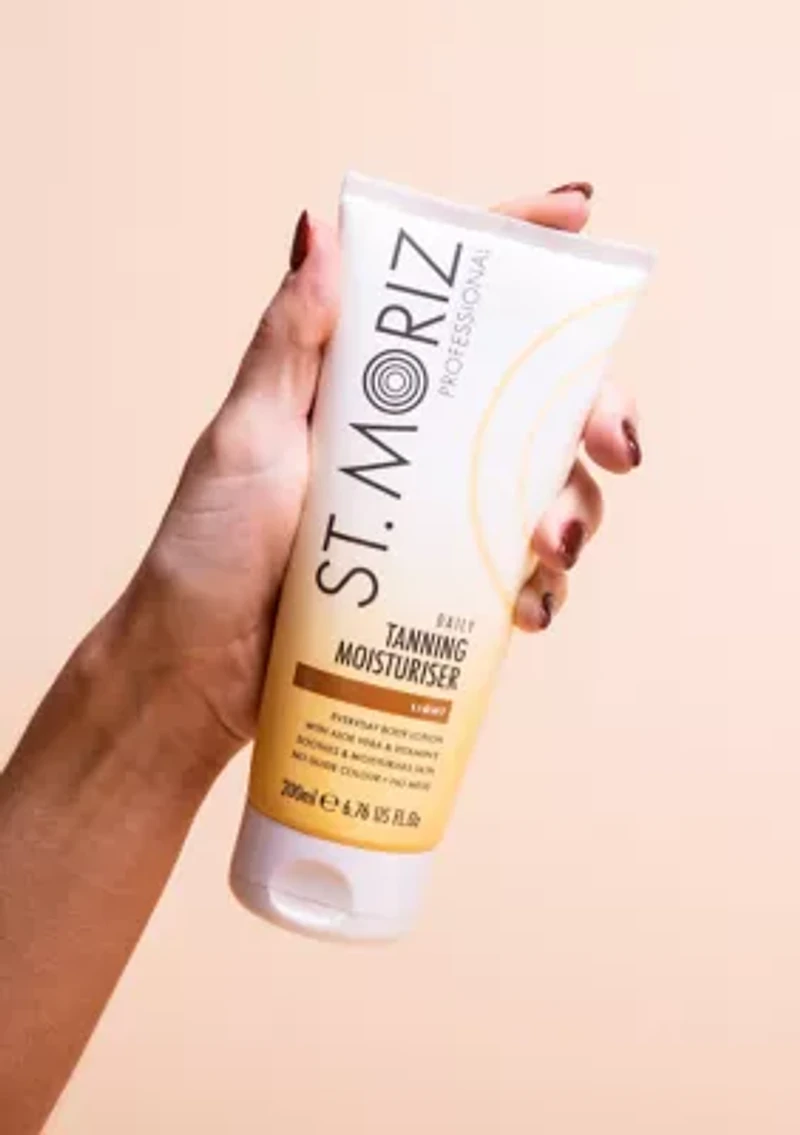Professional Gradual Daily Tanning Moisturizer