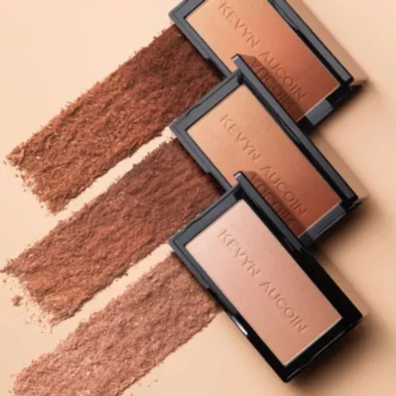 The Neo-Bronzer