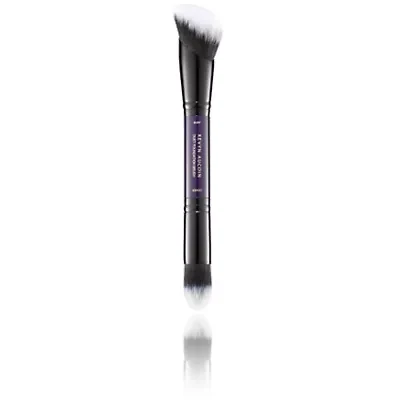 The Duet Foundation Brush