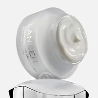 Gravity Defying Moisturizer