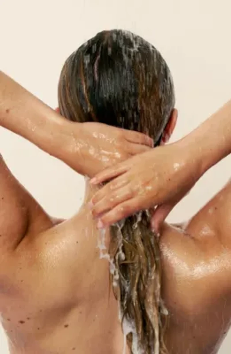 Shade Variation Shampoo with Florentina Iris