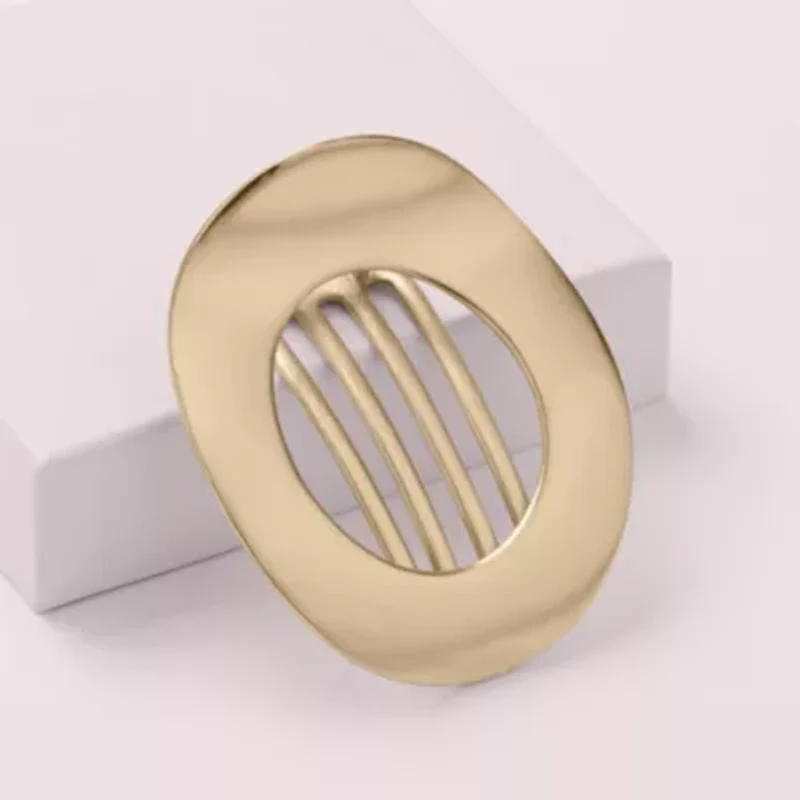 Gilded Oval Clip