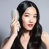 Finish & Shine Brush - Cream