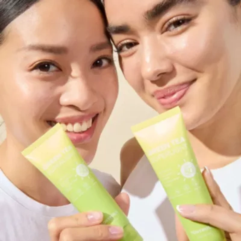 Tony Moly Green Tea Superlight Daily Defense Sunscreen