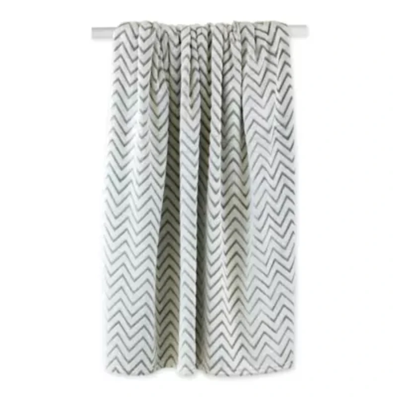Chevron Plush Throw Blanket